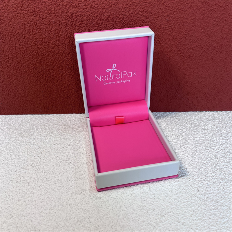 Customized Plastic Square Pink Jewellery Box with PU