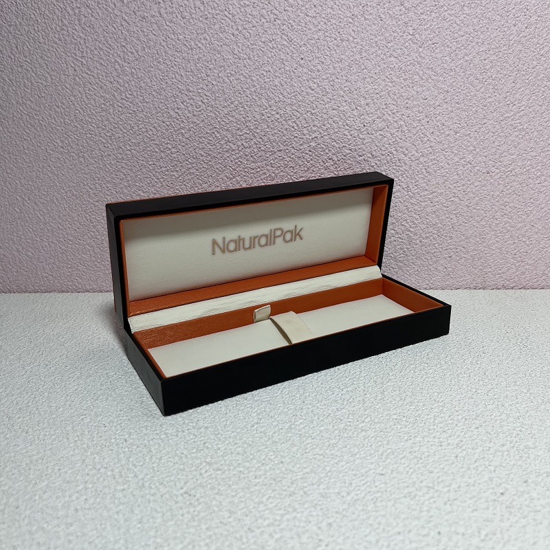 Watch Box Delicate Red with Black Color Leather Paper Hinge Jewelry Gift Packaging Box Wholesales