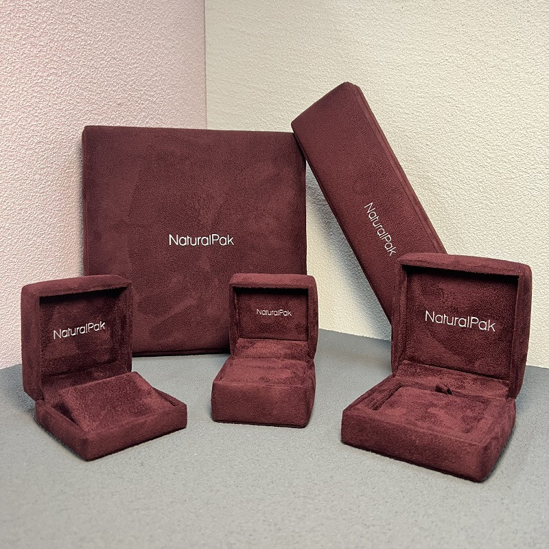 Custom Luxury Plastic Rounded Corner Soft Jewellery Packaging Box