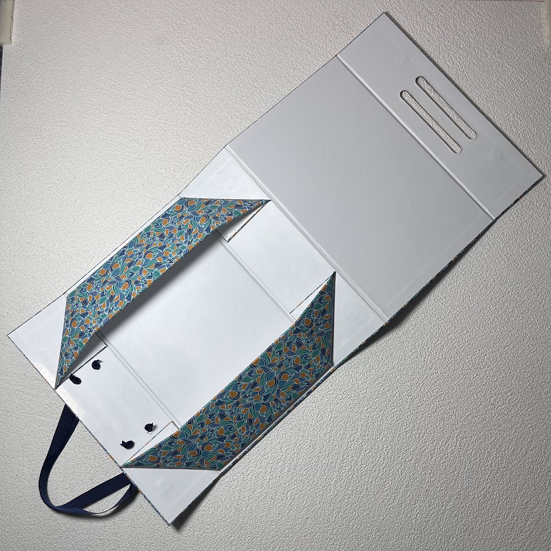 Foldable Luxury Paper Ribbon Gift Storage Boxes