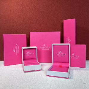 Customized Plastic Square Pink Jewellery Box with PU