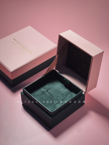 Luxury Craft Small Black Jewelry Packaging Cardboard Jewelry Box