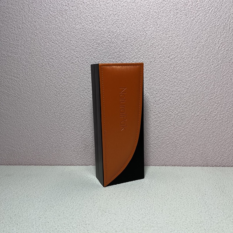 Watch Box Delicate Red with Black Color Leather Paper Hinge Jewelry Gift Packaging Box Wholesales