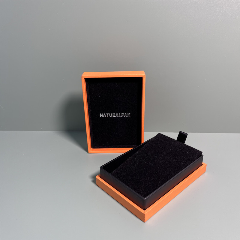 Competitive Lid And Base Cosmetic Packaging Box Paper Box Gift Boxes