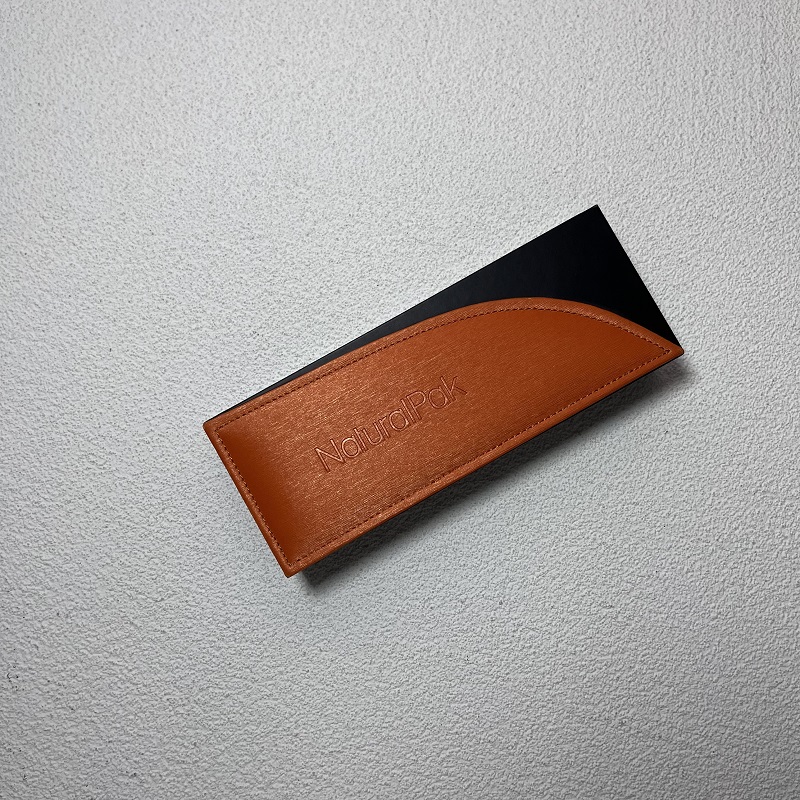 Watch Box Delicate Red with Black Color Leather Paper Hinge Jewelry Gift Packaging Box Wholesales